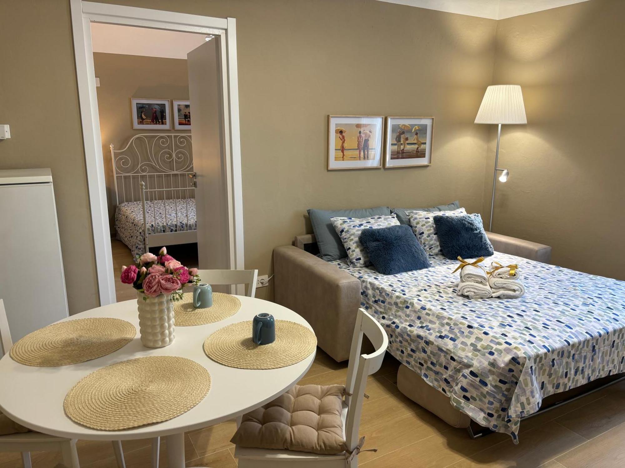 Casa Vacanze La Donna Di Cuori 볼테라 외부 사진